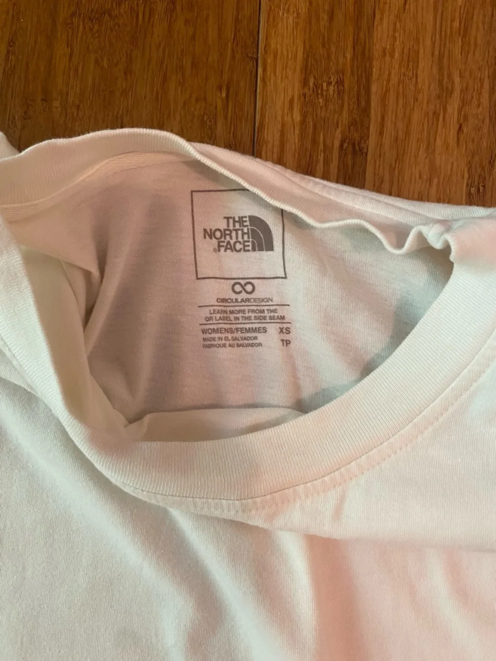 The North Face Women's White Crewneck Tee - Picture 2 of 4